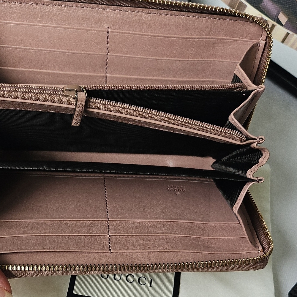 EUC Gucci Tan Wallet with Signature GG Microguccisima Monogram - Picture 5 of 14
